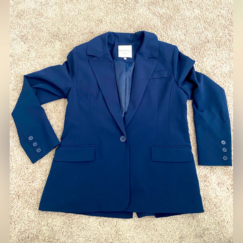 Bagatelle navy blazer like new condition